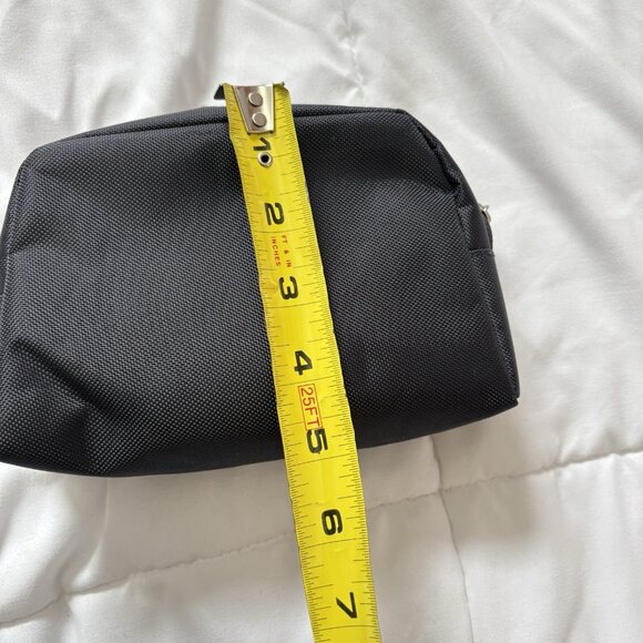 TUMI for Delta Black Soft Zippered Toiletry Travel Cosmetic Case Bag - Picture 6 of 7